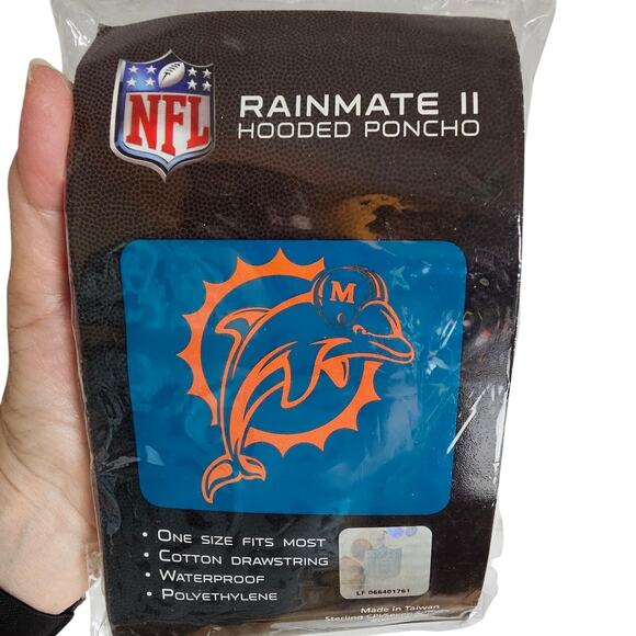 NFL Miami Dolphins Rainmate II Hooded Poncho NEW One Size Fits Most - Picture 1 of 3